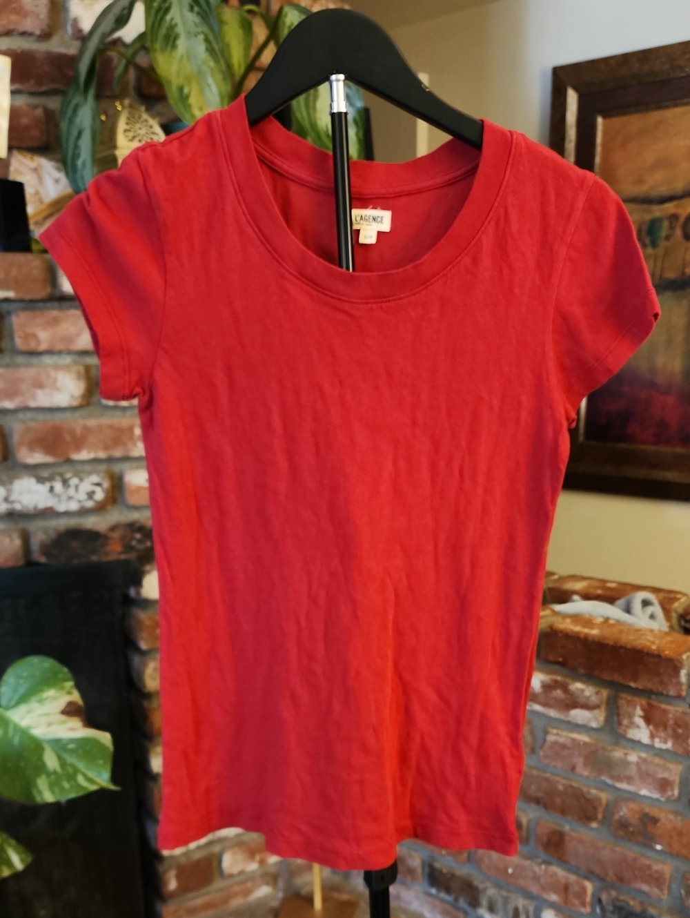 L'AGENCE Red Short-Sleeve Crewneck Tee